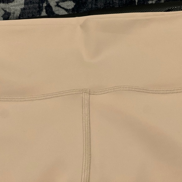 BRAND NEW Alo Airlift High Waist 7/8 Leggings - Picture 8 of 9